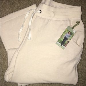 GreenTea cream sweatpants!